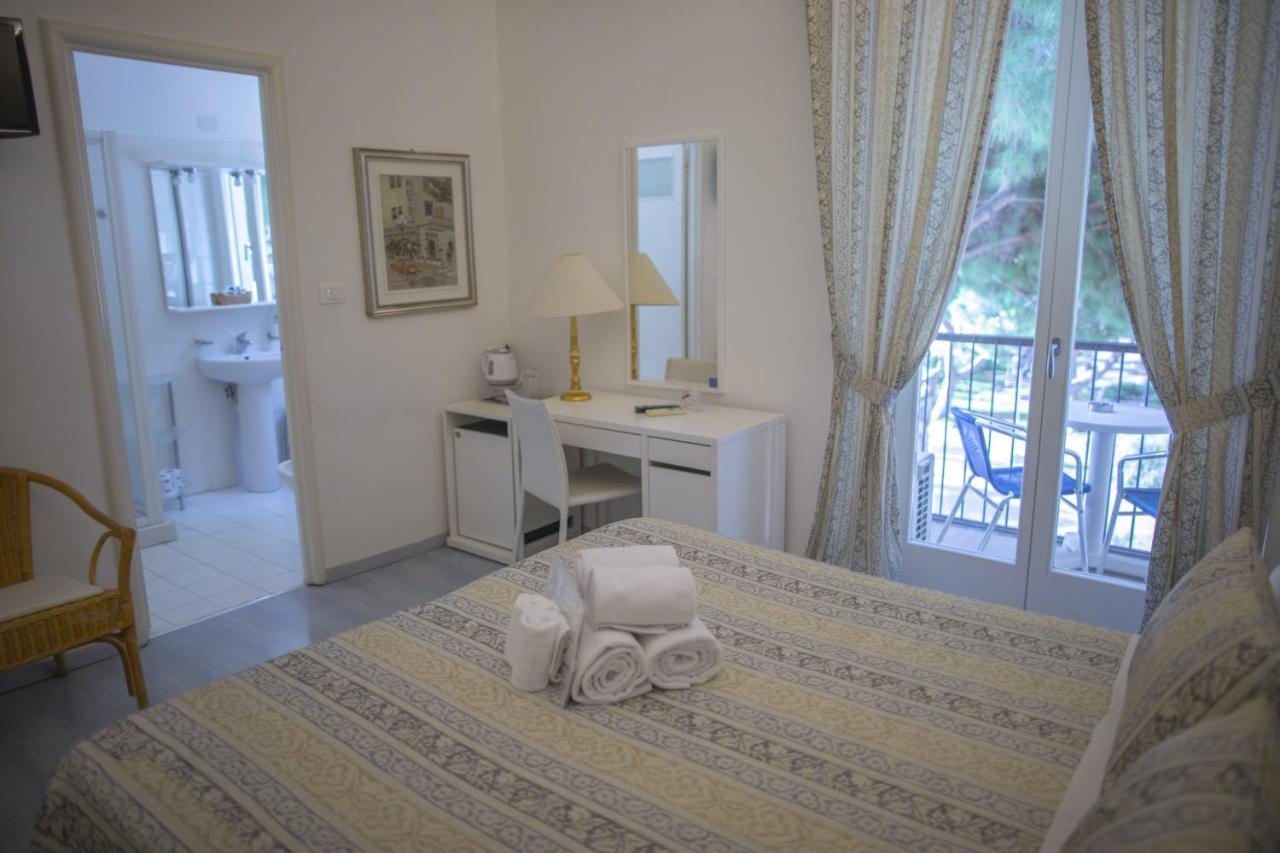 Hotel Ligure Spotorno Exterior photo