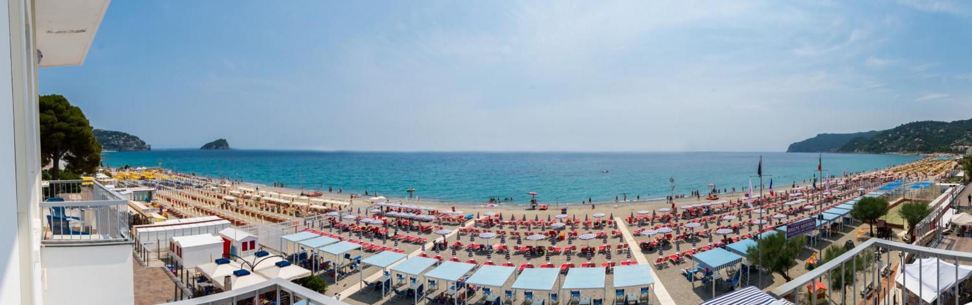 Hotel Ligure Spotorno Exterior photo