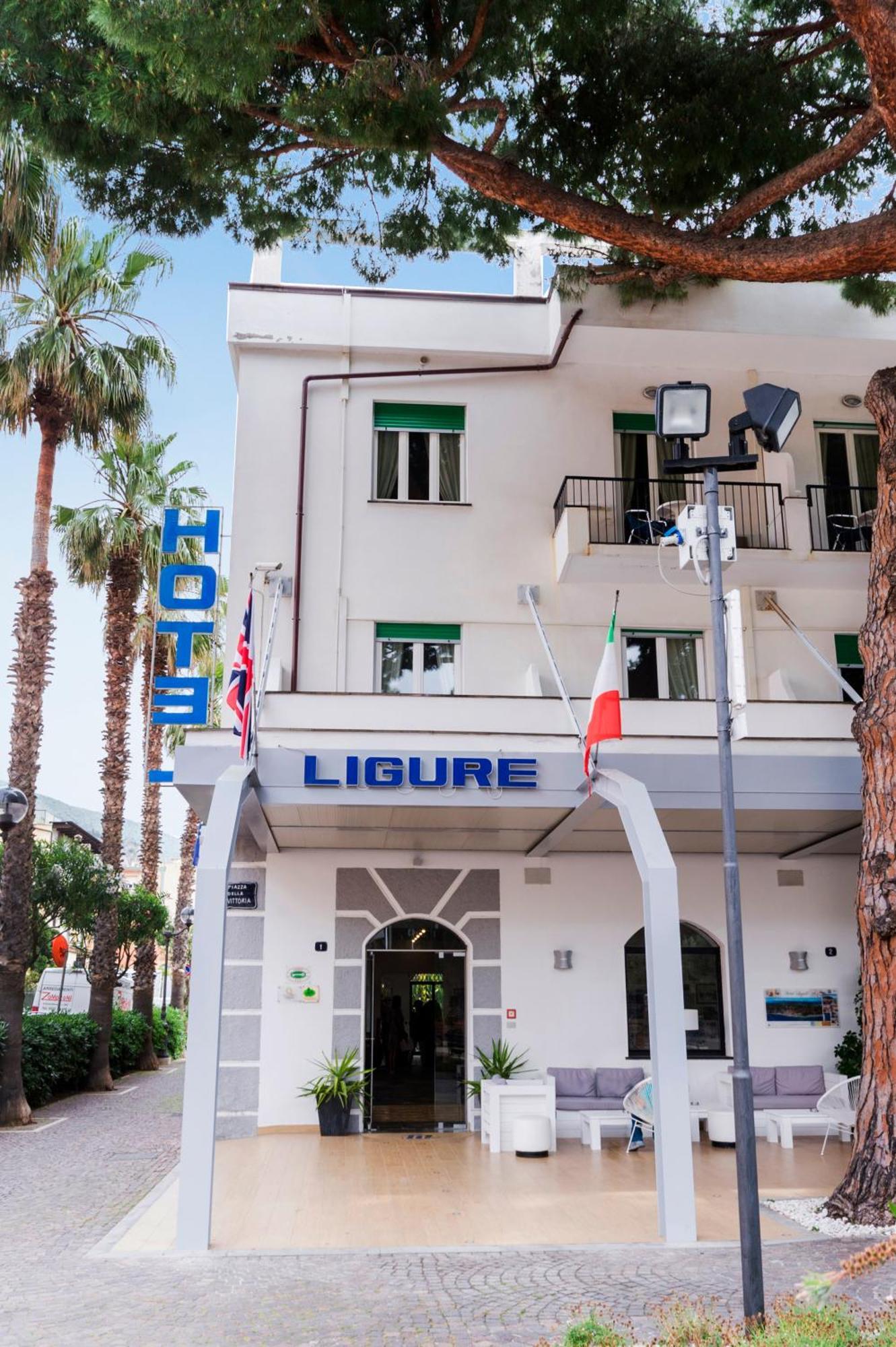 Hotel Ligure Spotorno Exterior photo