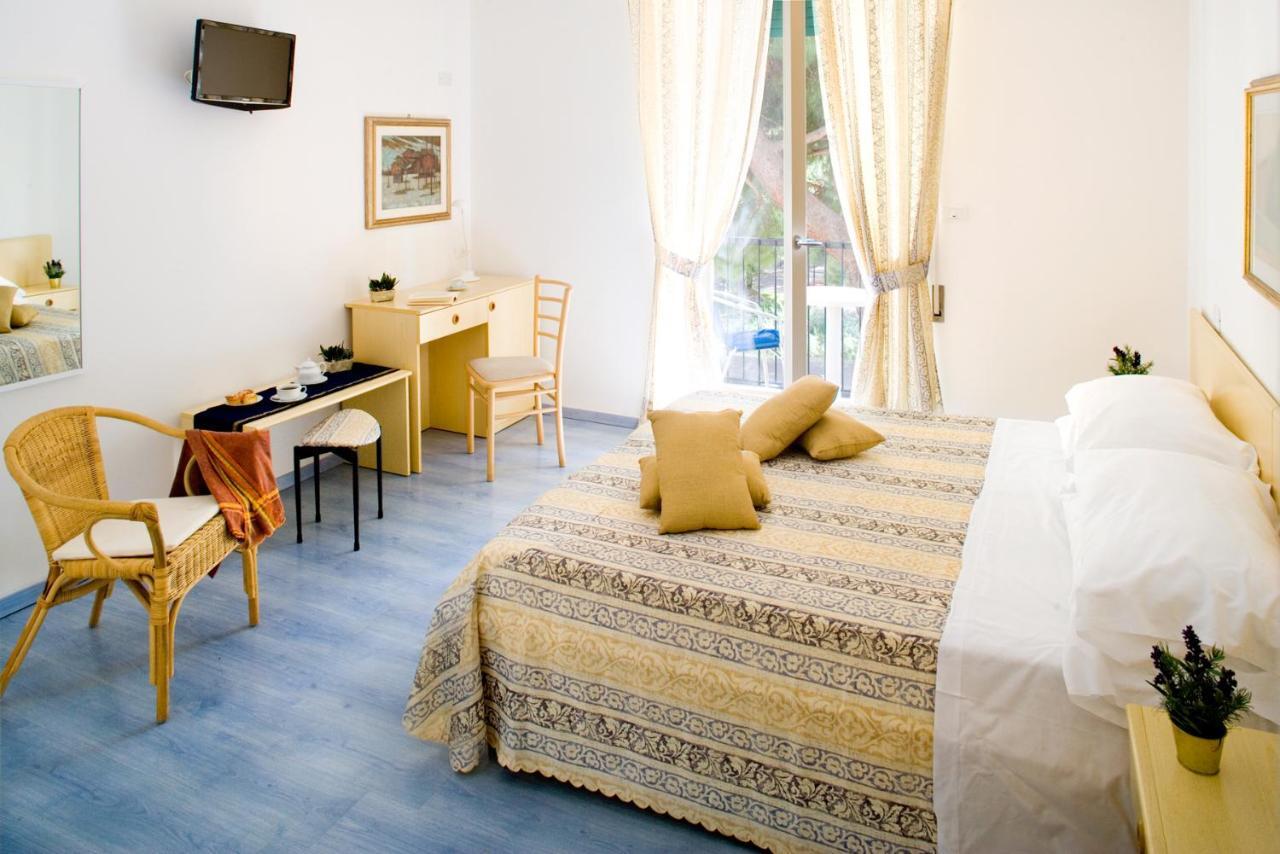 Hotel Ligure Spotorno Exterior photo